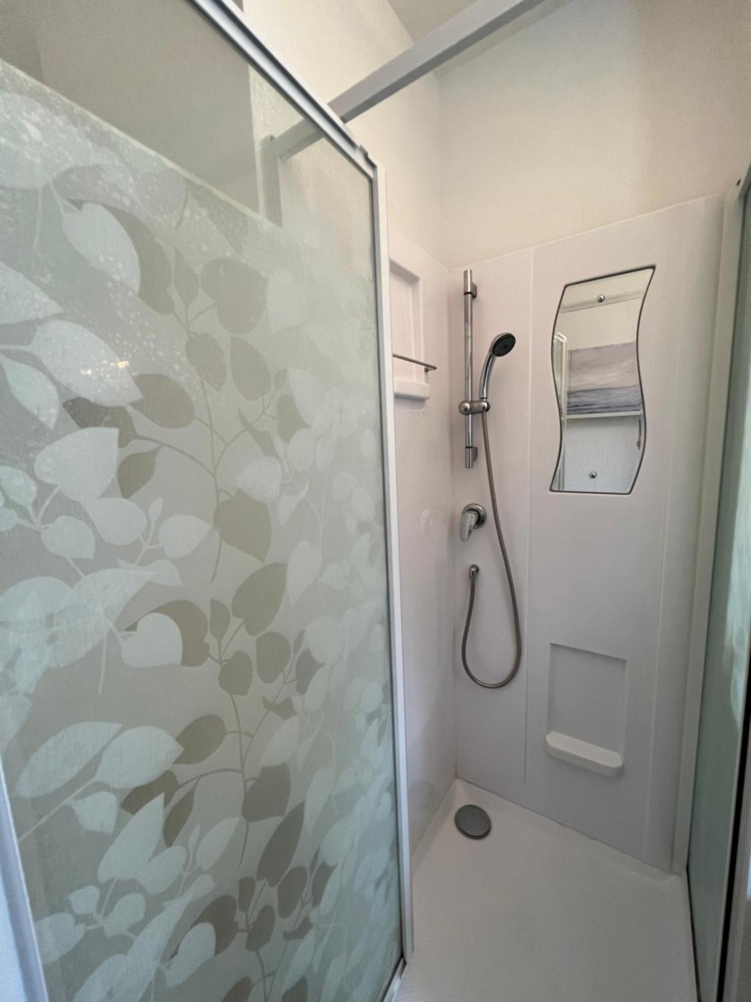Studio Ile Saint-Louis Париж Экстерьер фото